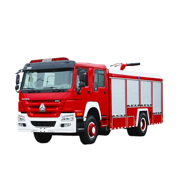 low price Sinotruk howo 4x2 10cbm pump fire truck with spray water monitor for sales