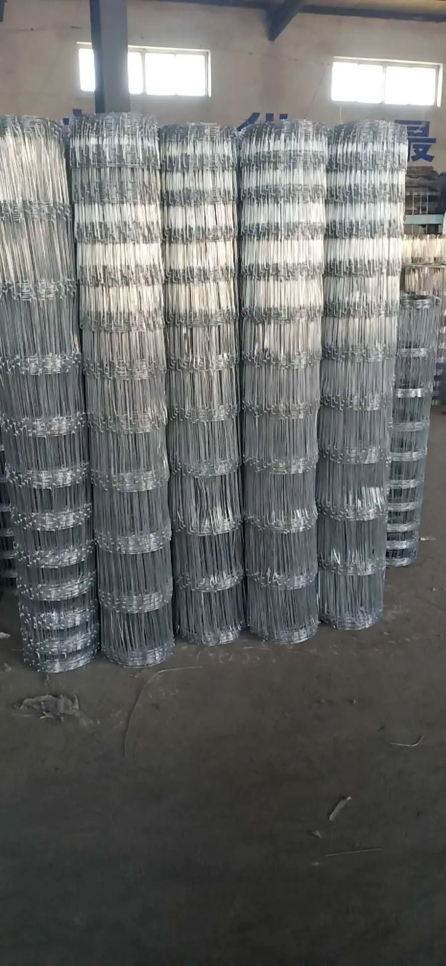 High Quality Kraal Network Wire Mesh Fencing Hot Dipped Galvanized Cattle Horse Fence Hog Wire