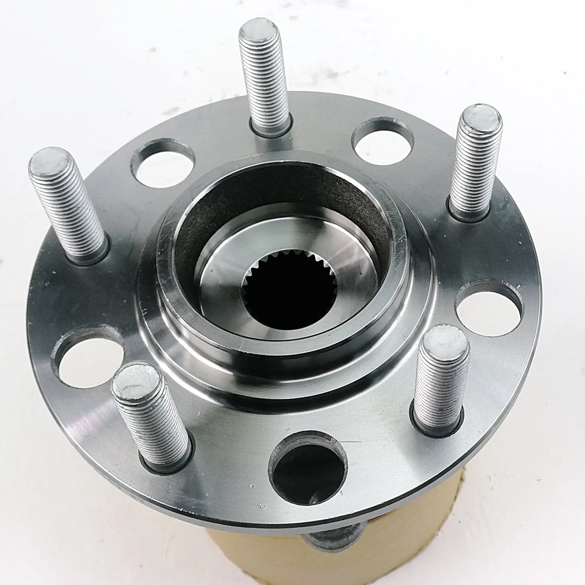 Rear Hub Unit Wheel Bearing 3785a009 For Mitsubishi Vkba7505,R186.10