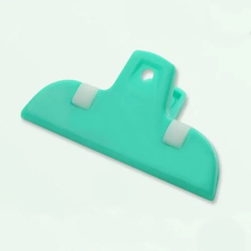 spring clip plastic