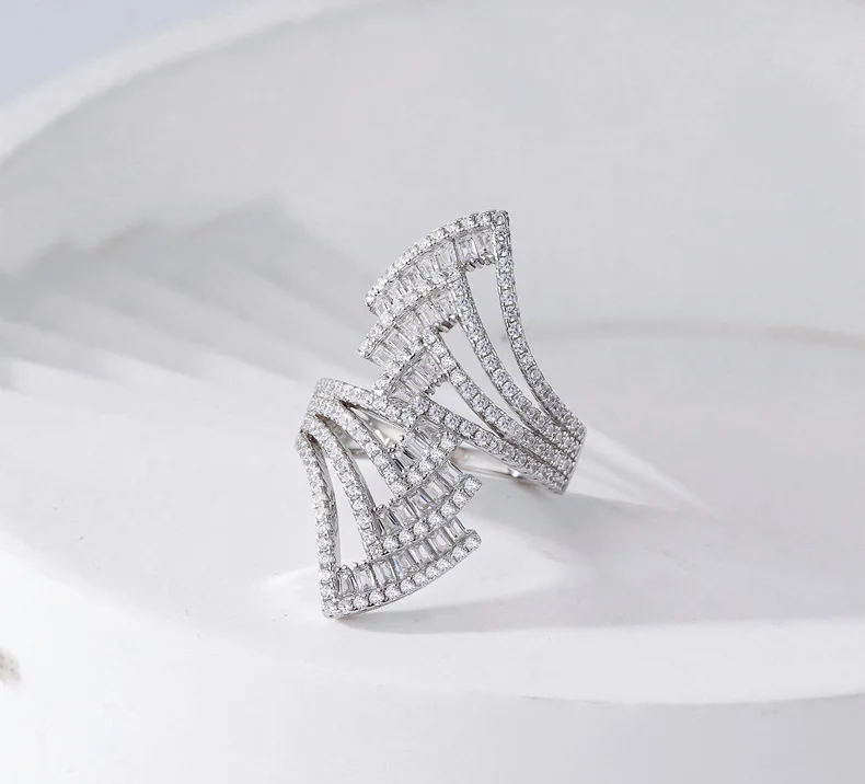 Original Female S925 Silver Ring Fine Jewelry with Lab Diamond Inlay Fan-Shape Design Rhodium Plated