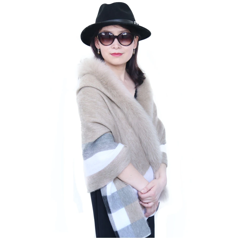 
Wholesale fashionable elegant design winter women acrylic woolen plaid long shawl with fox fur 