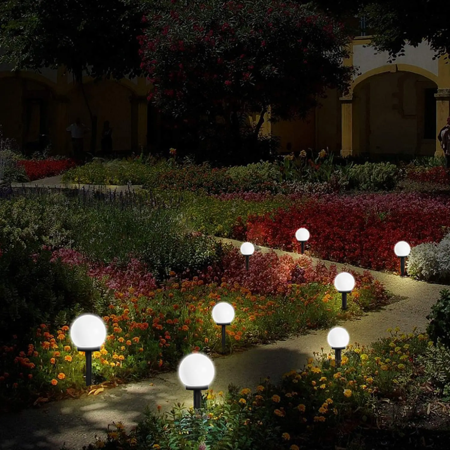 pathway solar light.jpg