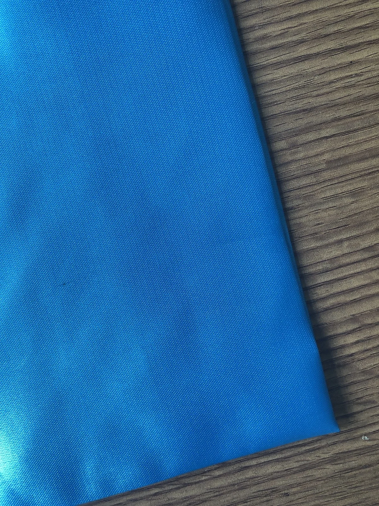 闪亮100% 涤纶梭织缎织物