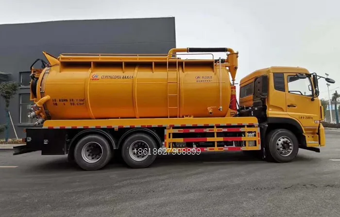 sewage truck 8.jpg
