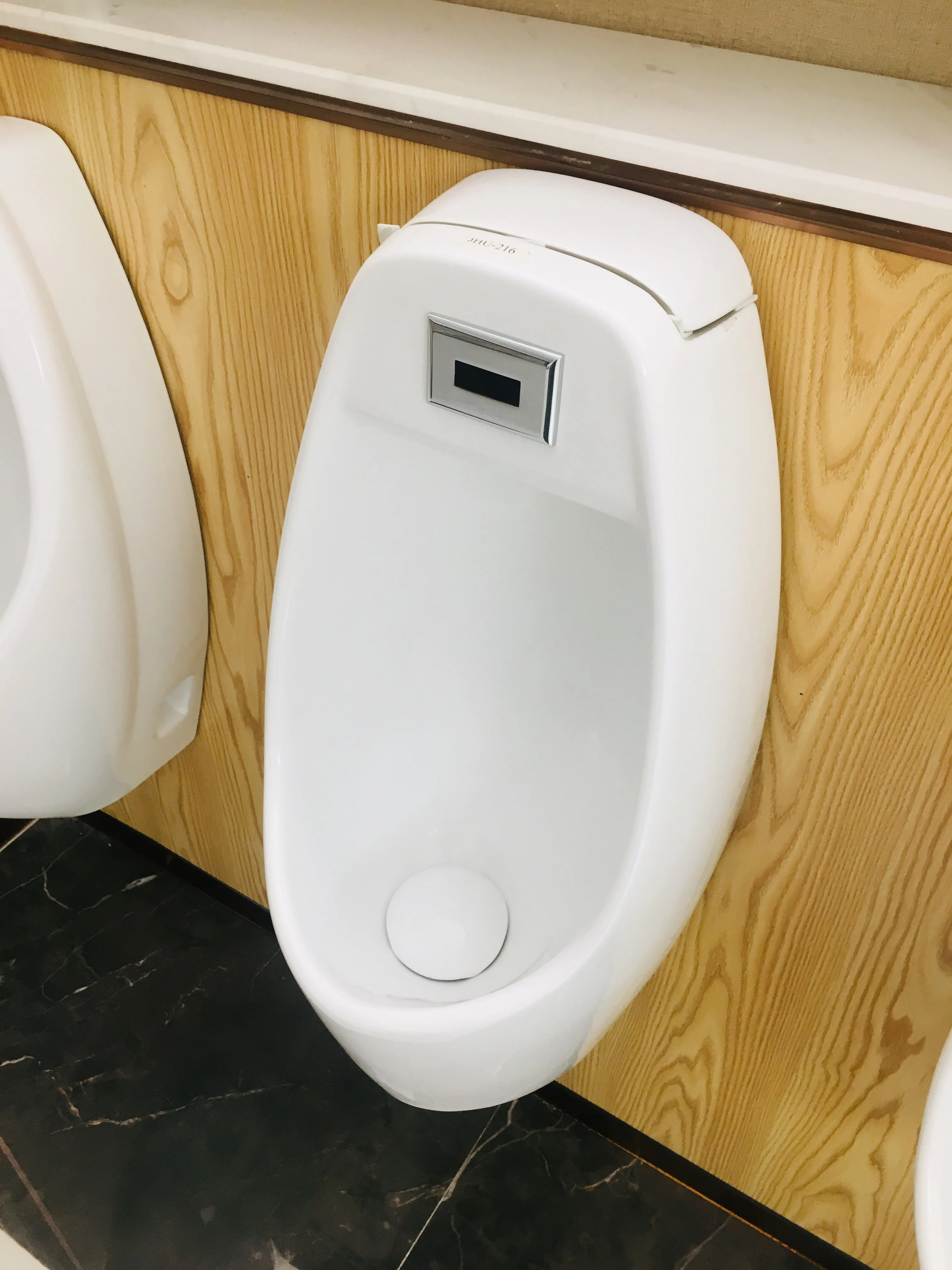 jhu-216 中国工厂陶瓷小便器地板安装传感器浴室小便器