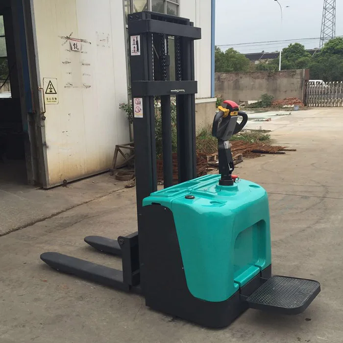 用于高空作业的半电动气动轮胎移动剪式升降机