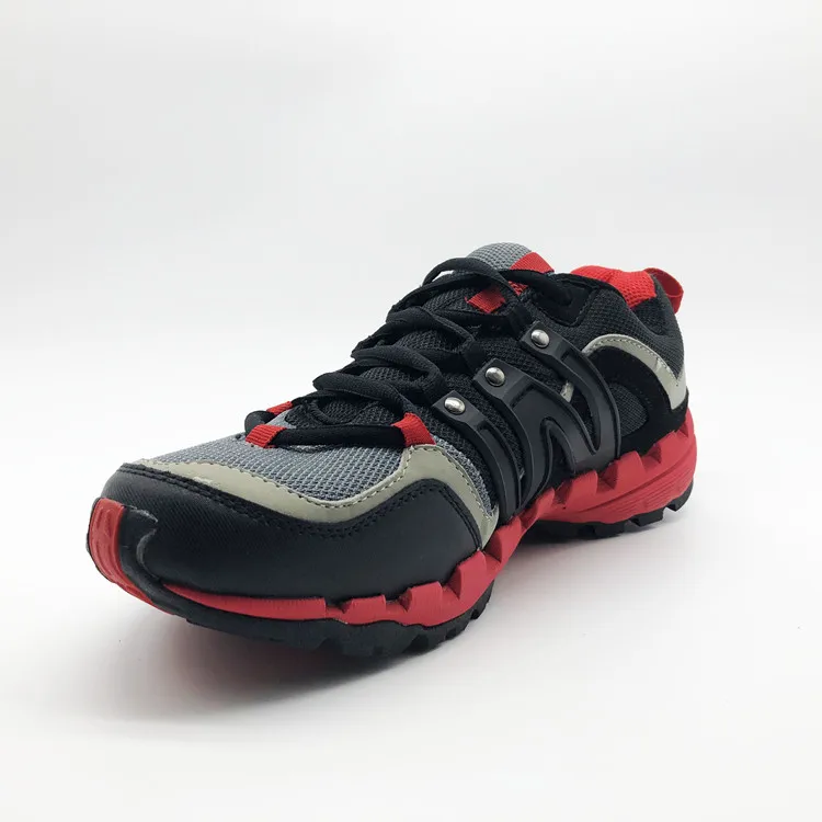 tennis shoes in china
