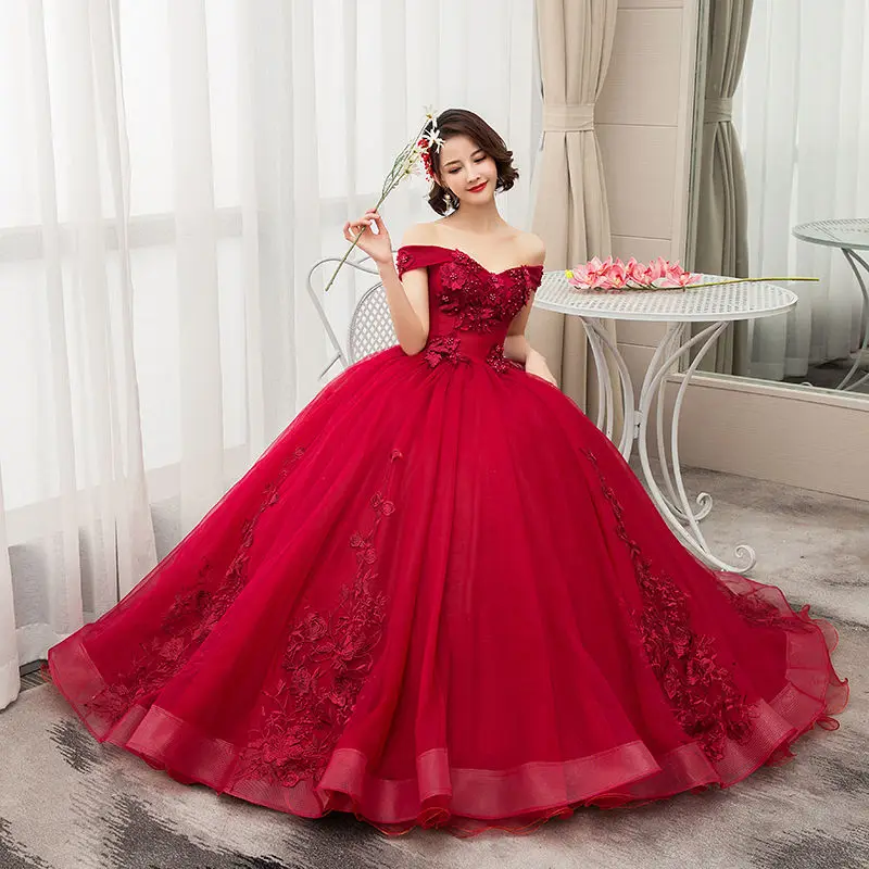 2019 New Off The Shoulder Luxury Lace Party Vintage Quinceanera Dresses 4 Colors Quinceanera Gown