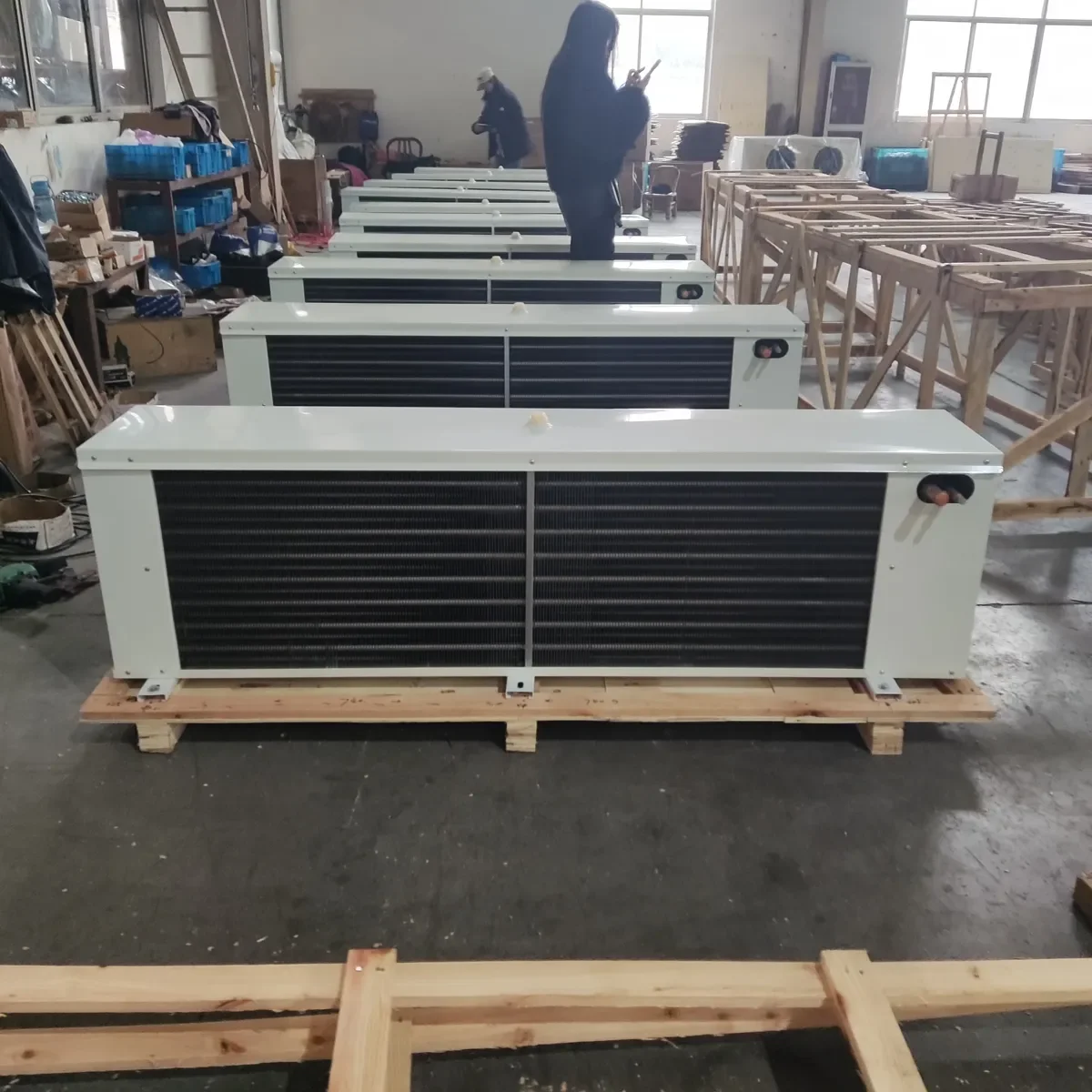 Dual Discharge Air Cooler, 7.8KW, DLE, 350mm - detail 8