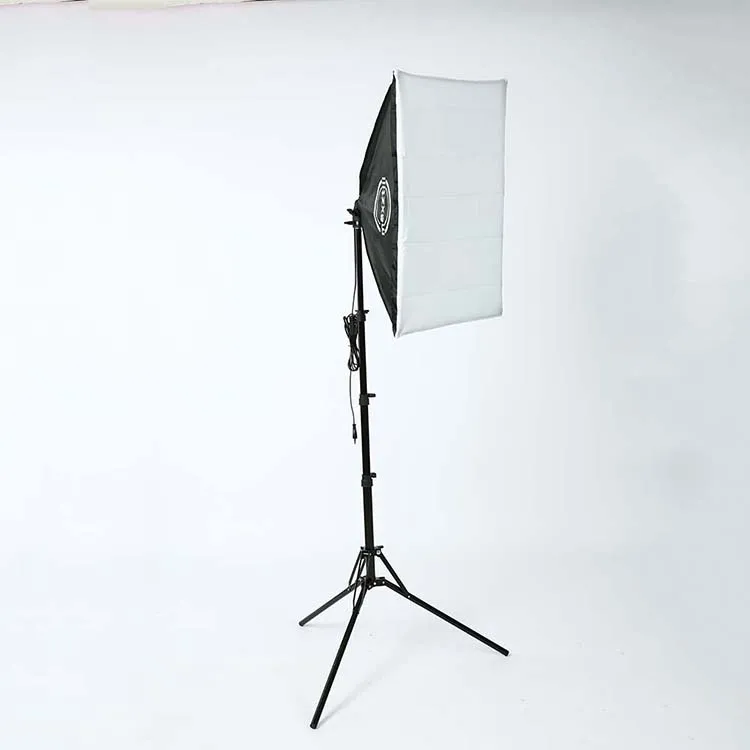 
Manufacturer of photography studio continuous light kit For Photography Studio 