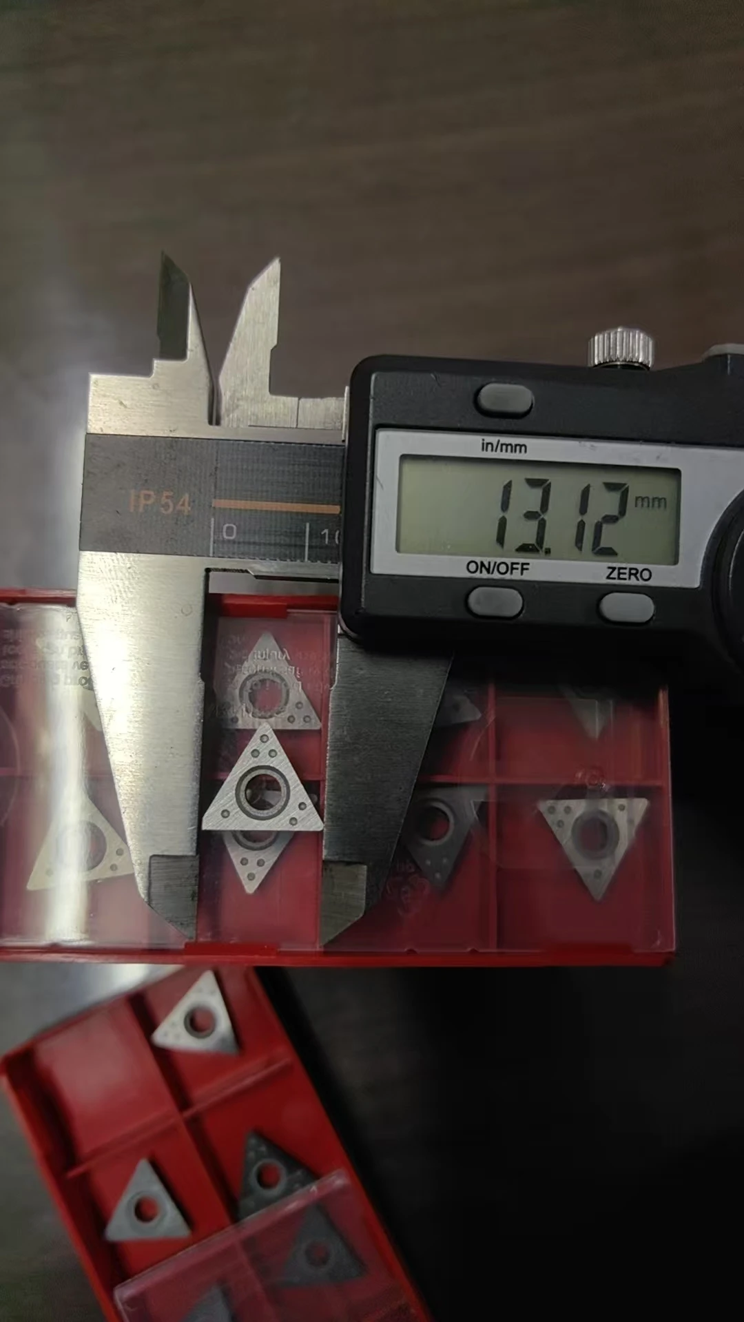 Chinese Factory Suspply CB6914-10 Carbide Brake Lathe Bits Sintered Negative Rake Carbide Inserts in Stock