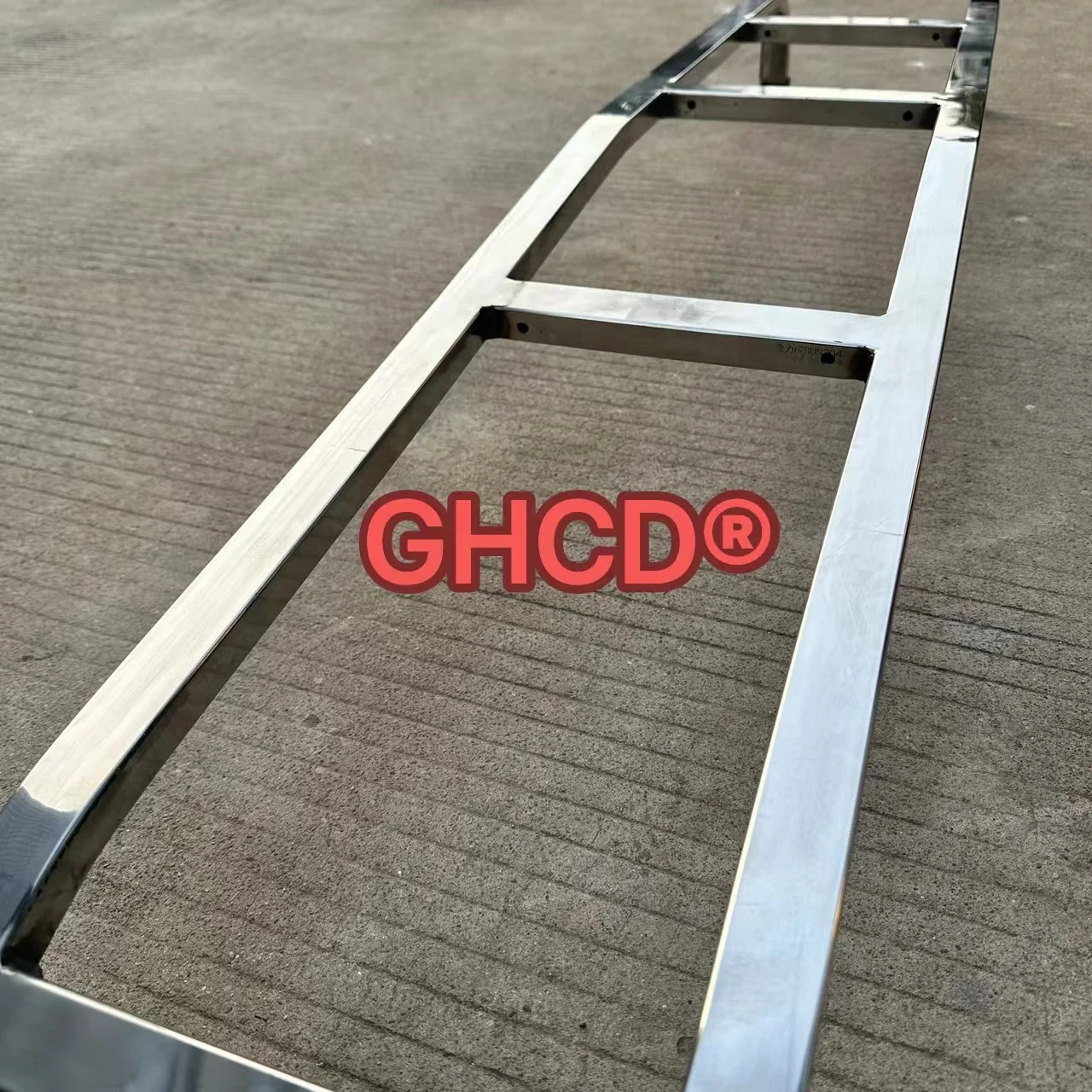 Japanese Truck Mitsubish FN/FUSO Stainless Steel Ladder details