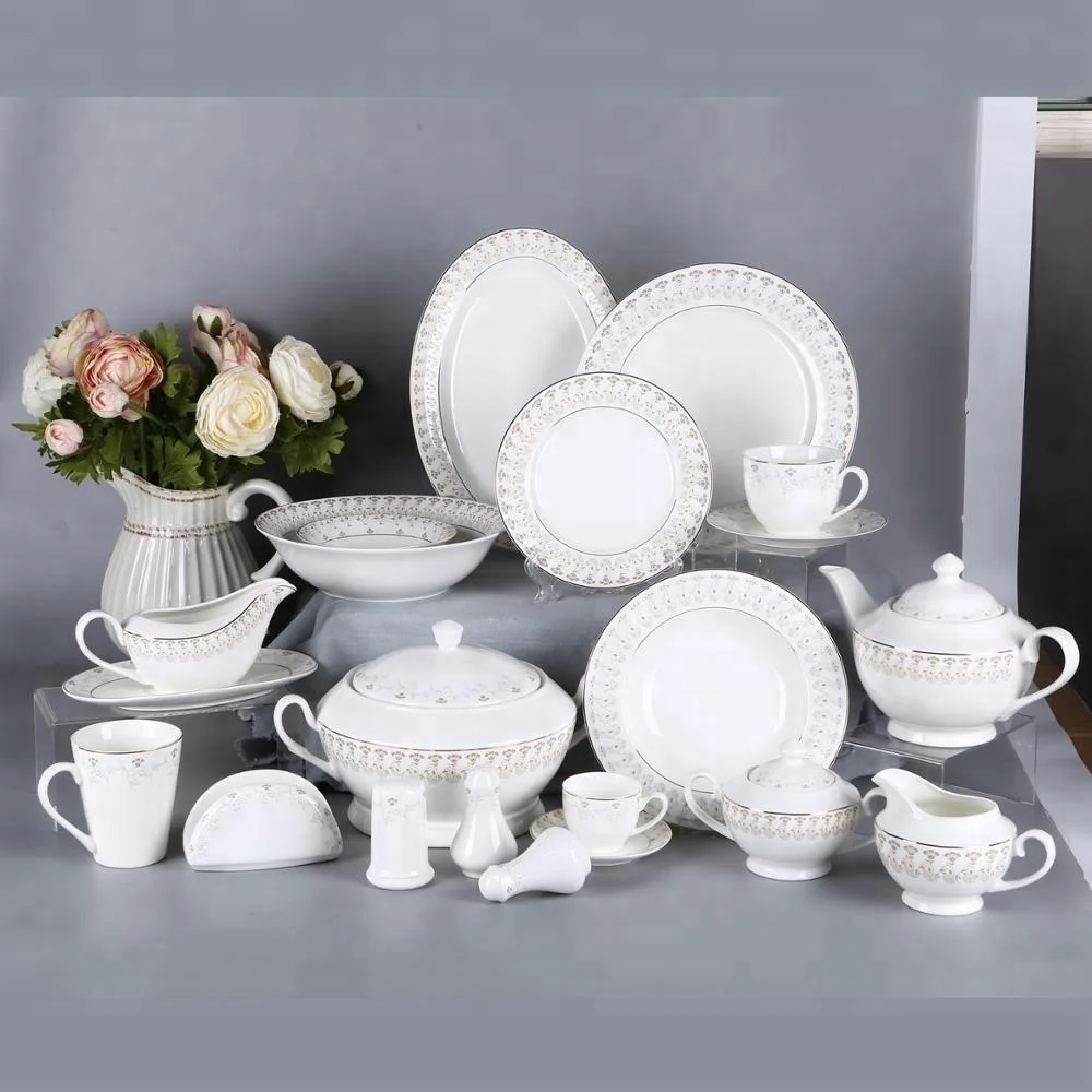 Wholesale cheap housewares 72pcs gold new bone china dinner set ceramic