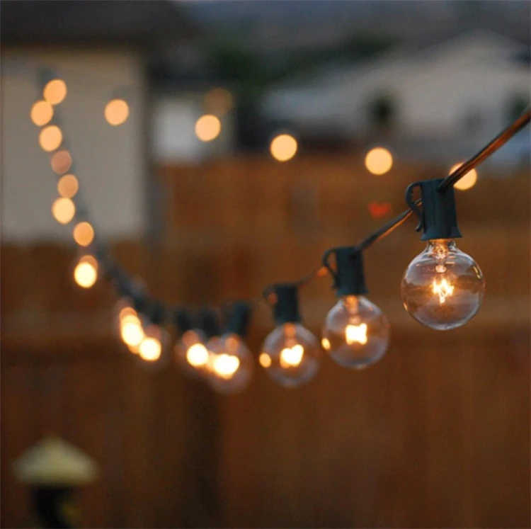 Globe Patio Light01.jpg