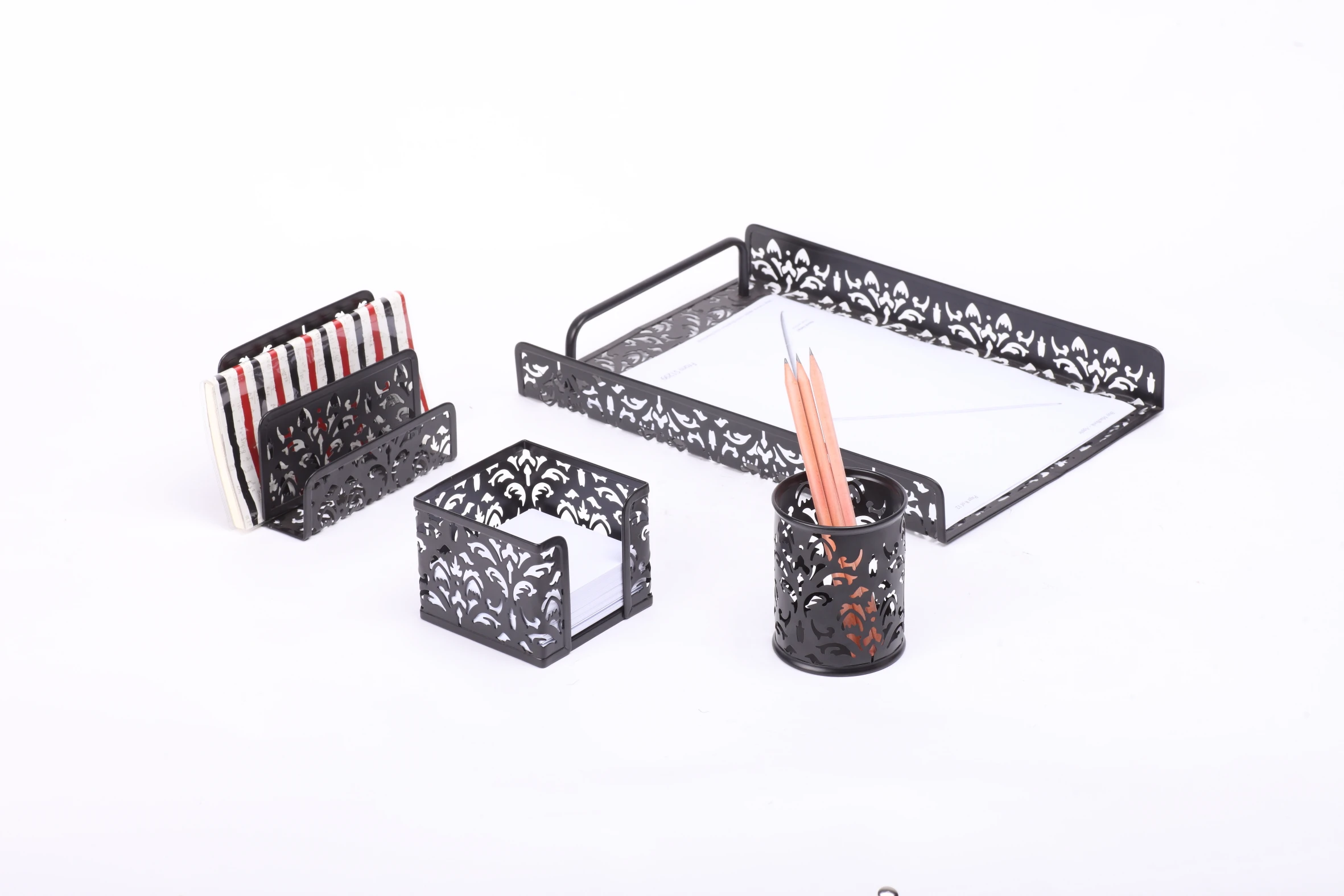 Wholesale desktop 5 piece office school supplies metal stationery set with painted design