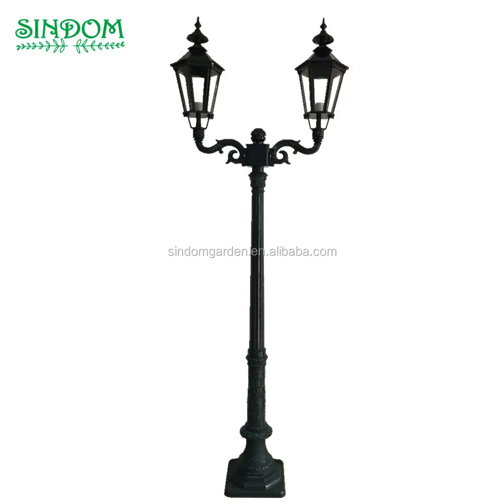 Triple Head Outdoor Lamp Post Victorian Design Lantern Garden Lights New 147837 