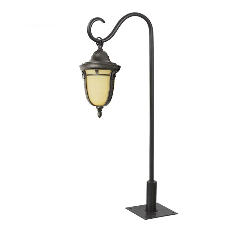 Wholesale outdoor waterproof aluminum Antique Lamp Post for garden lawn Pathway