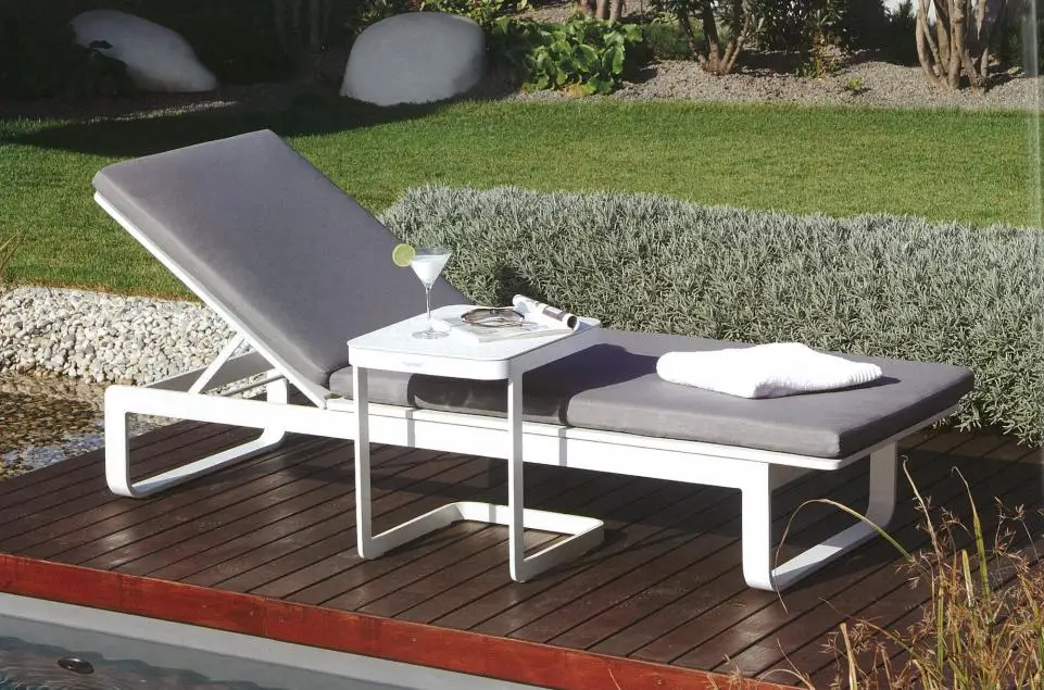 Aluminum Frame Beach Sun Bed Chaise Lounge Pool Bed Outdoor Sunbed Sun Lounger with table