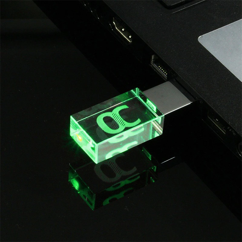  Crystal USB Stick (4).jpg