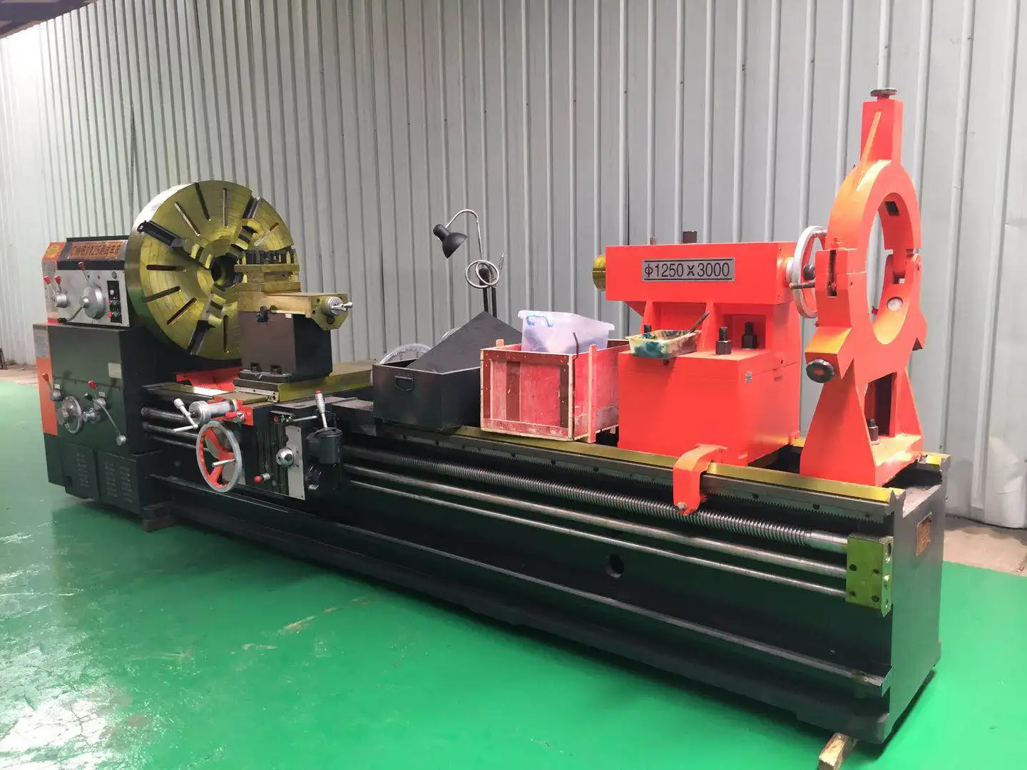 平床主轴大孔常规卧式大直径万能车床