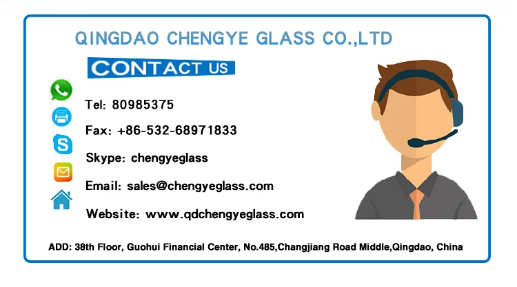 Factory Price Cosmetics Fashion Showroom Design Vitrine Tempered Display Curved Transparent Glass Showcase