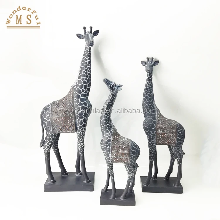 Giraffe resin sculpture homeware black and white giraffe for floor or desktop decor resin statues home decoration set of 3 gift