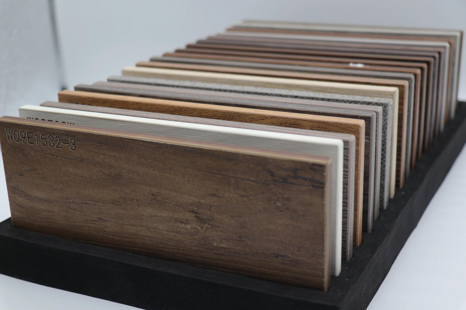 Wood Fiber Material And E1 E2 P2 Formaldehyde Emission Standards