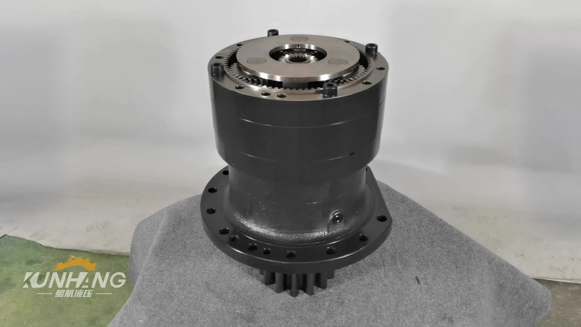 Original New ZX670LCH-5B ZX670LCH-5G ZX670LCR-5G Swing Device