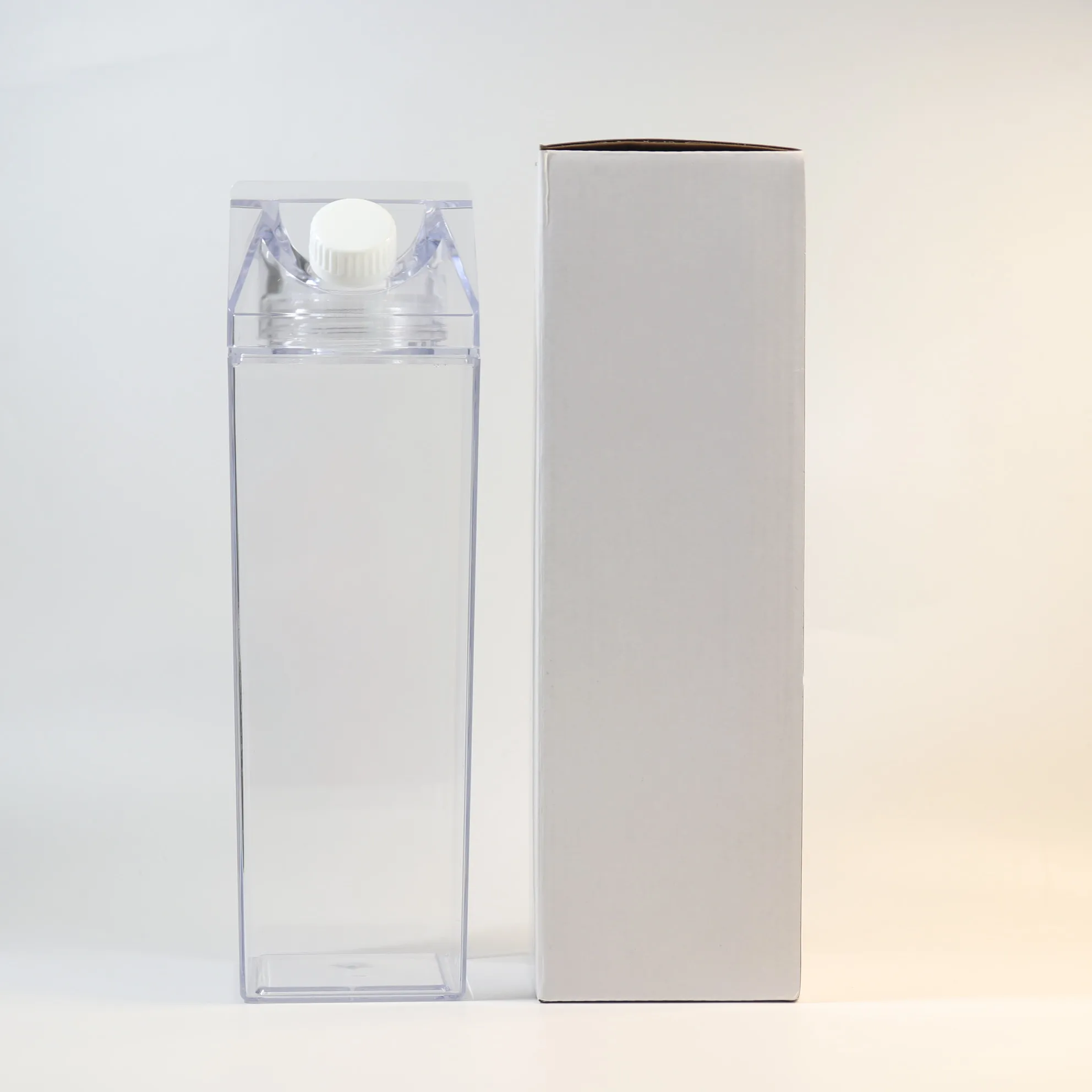Wholesale 32 Oz Reusable Clear Milk Carton Plastic Bottle 1000ml