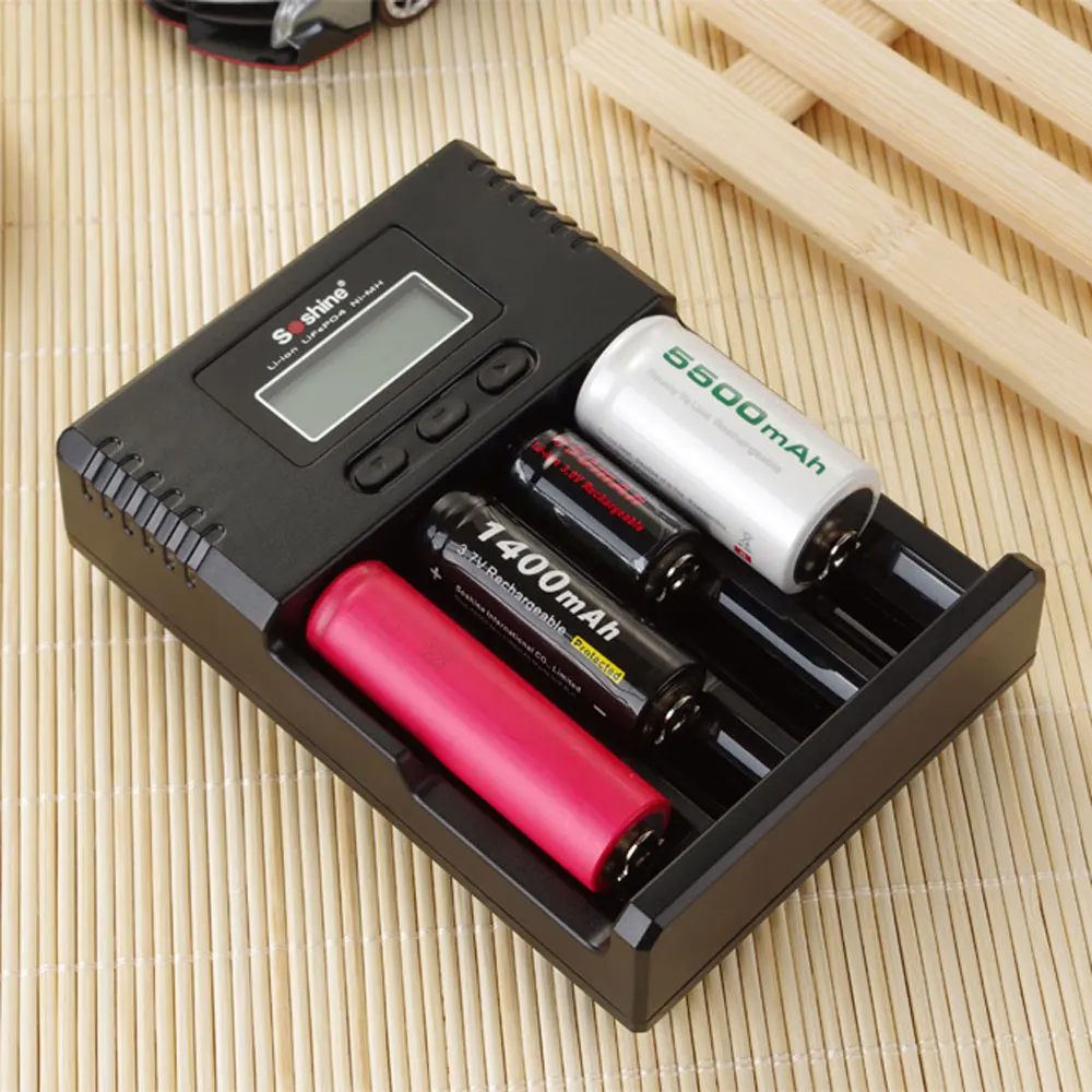 用于锂离子电池的segway 自我平衡滑板车soshine H4 4 湾usb 充电器 液晶显示器与独特的设计h4 充电器 Buy 液晶显示器与独特的设计