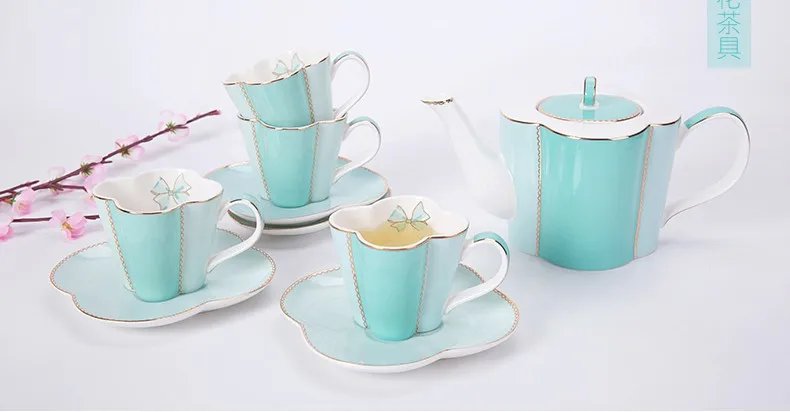 Hot sell tea pot tea cup and saucer, with stainless steel spoon tea set supplier