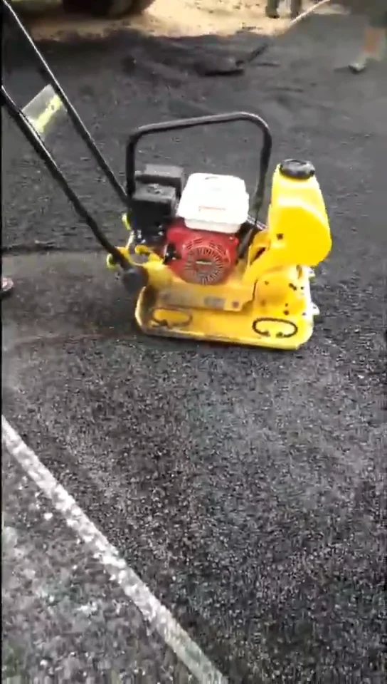 Hzr90 Dynamic Vibrator With Petrol Engine Manual Vibratory Plate