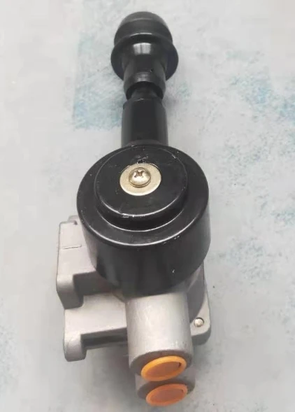 VIT-U 3517AD-010 HAND BRAKE VALVE  truck parts supplier