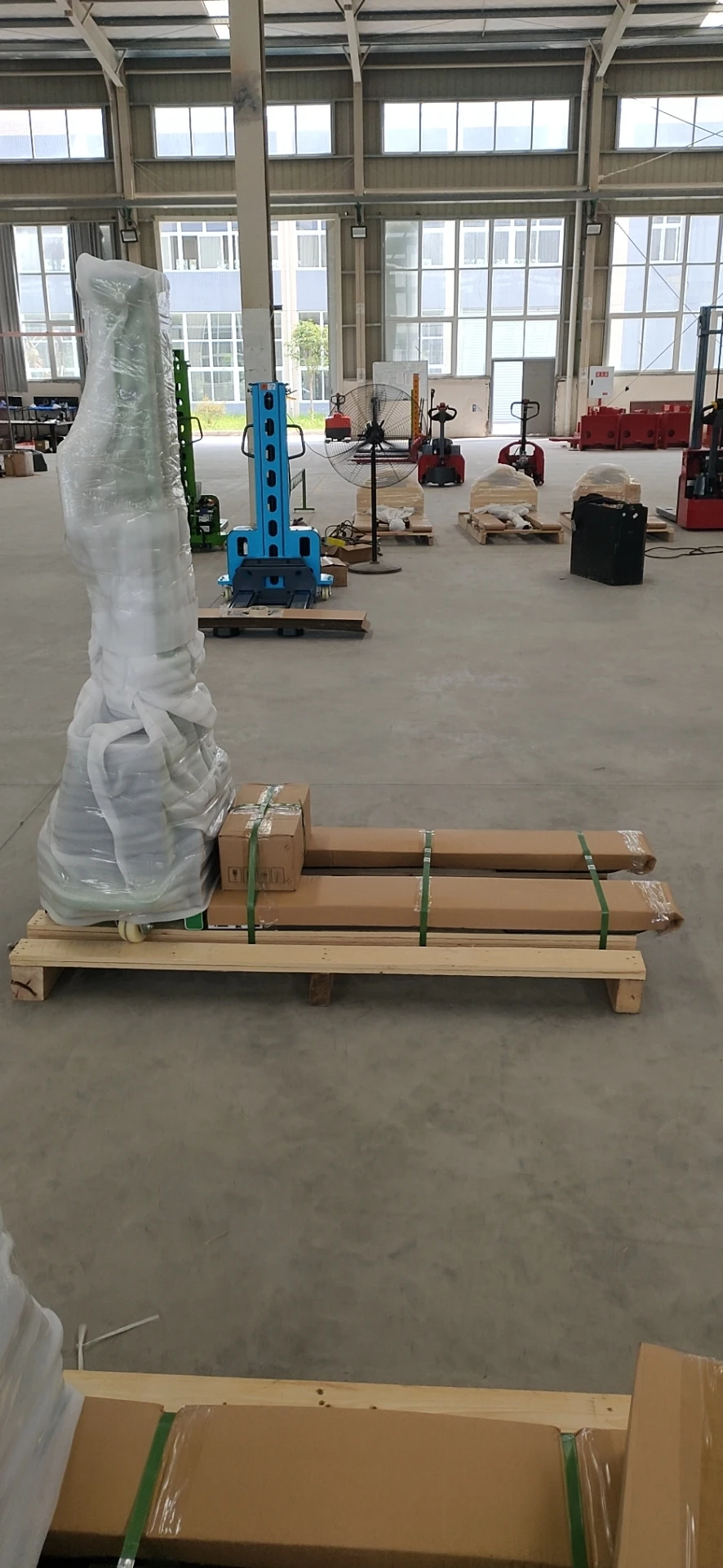 self-lift-stacker.jpg