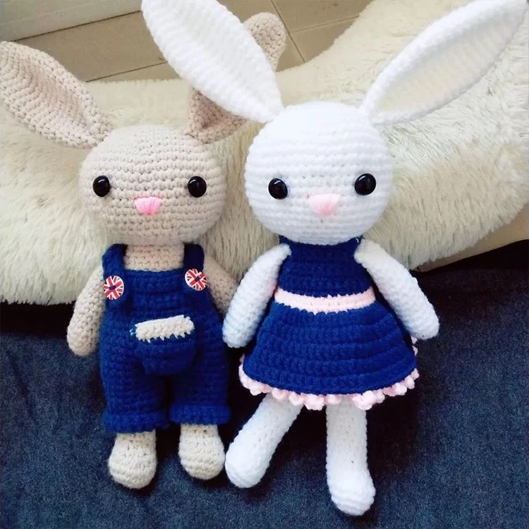 Handmade Bunny Doll Knitting Stuffed Rabbit Aircraft Sunflower Toy for Wholesale or Custom