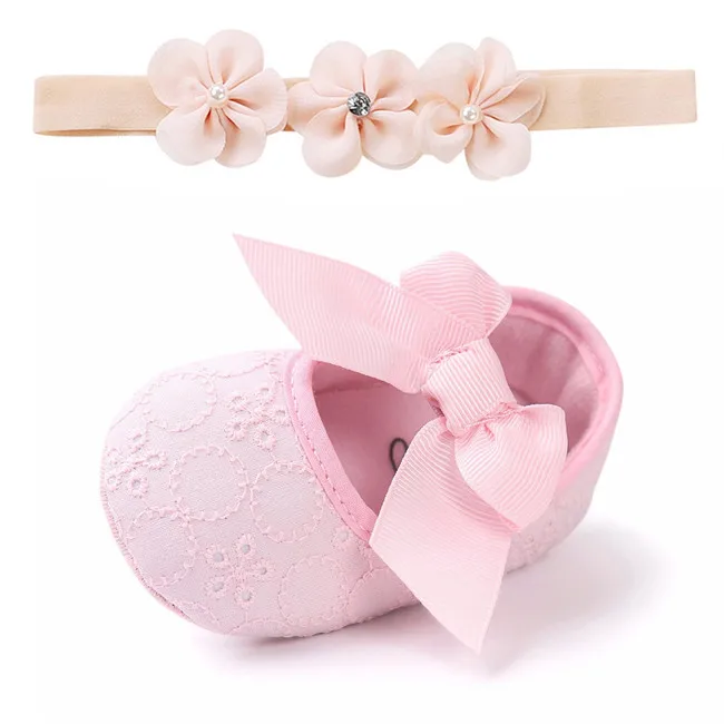 baby shoes set.jpg