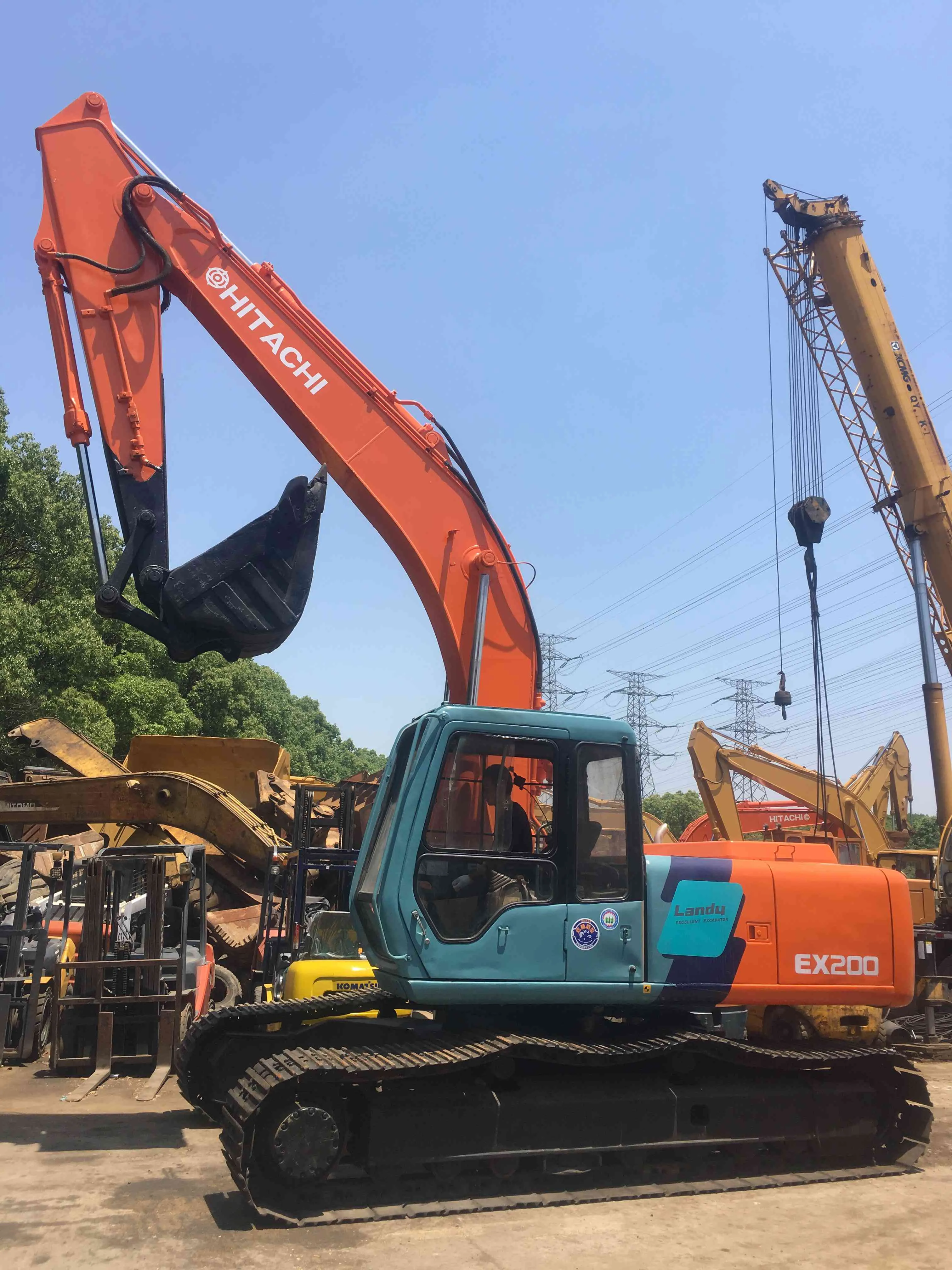 used original japan hitachi ex200-3 excavator with good