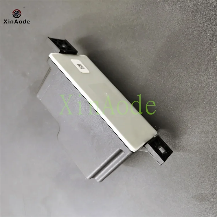 Vomeko Auxiliary Battery Voltage Converter Module Voor Mercedes-Benz W205 W257 W253 W213 W222 Voltage Converter - 2059053414 Auxiliary Battery Module