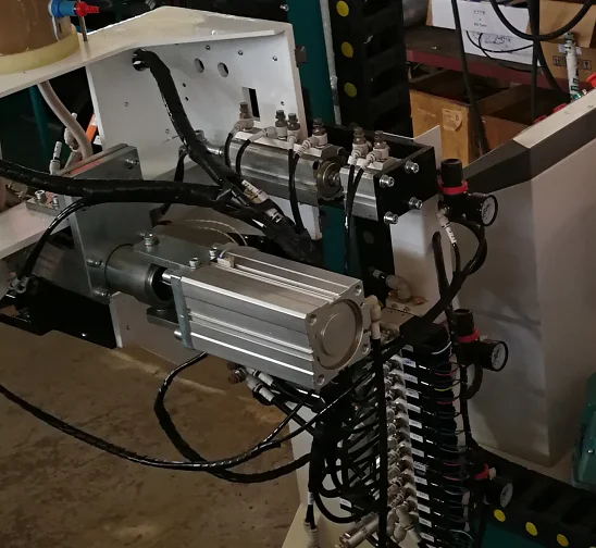 Glass Processing Melecular desiccating machine Automatic Punching Complete Sealing
