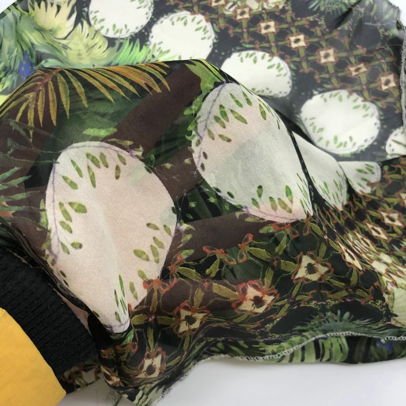 1 MTR Black Premium Floral Suave y sedoso tela impresión digital desighner 58/" de ancho