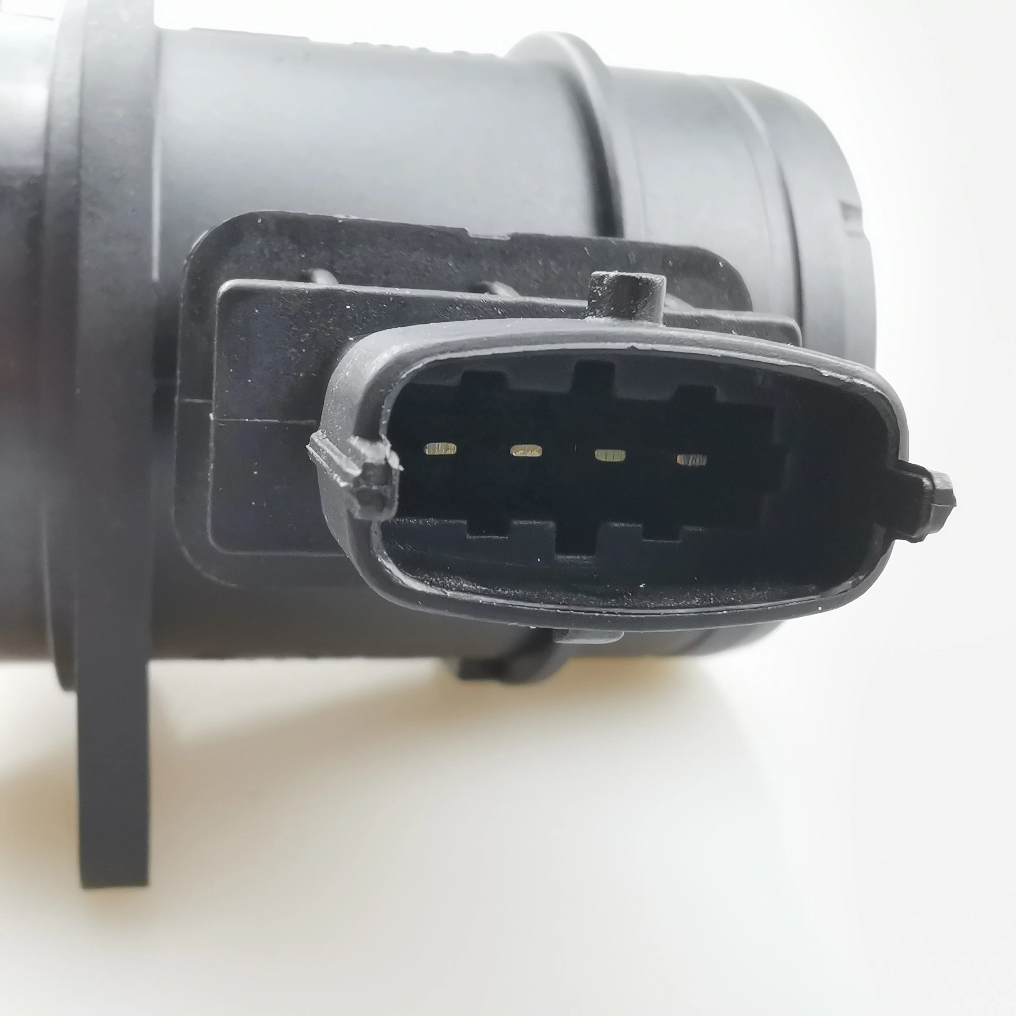 Saic Maxus V80 Original Air Flow Sensor 0281006196 C00001632 Buy T60