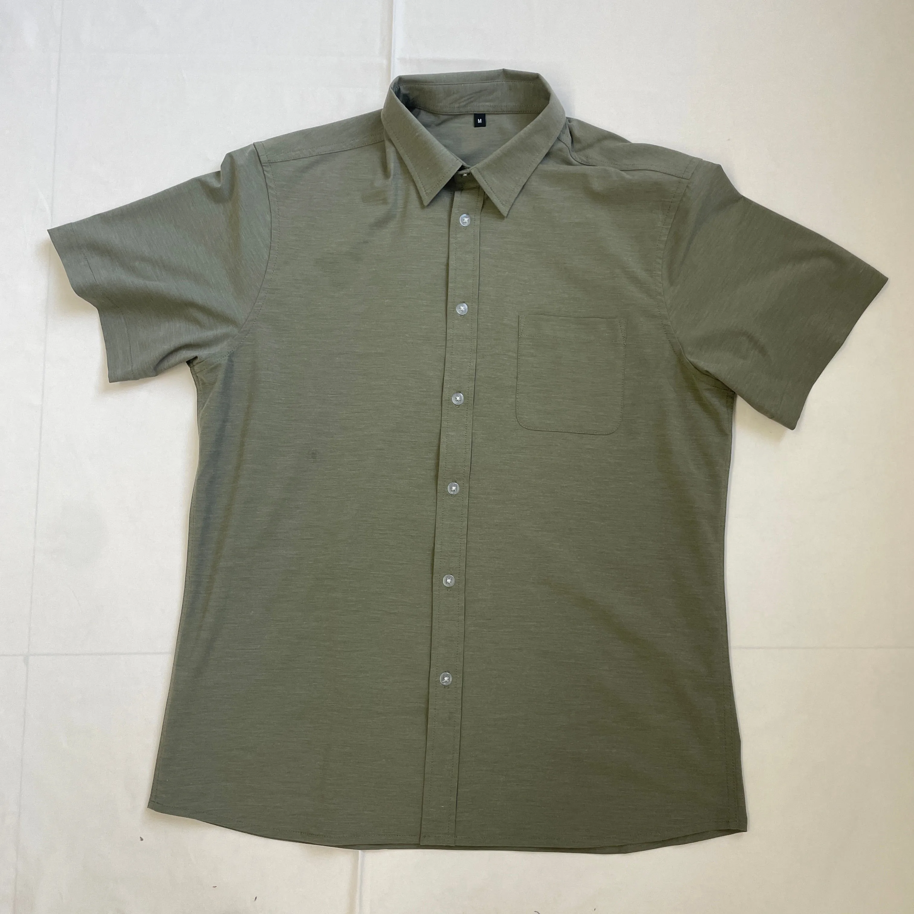 OEM Custom 100% Cotton Printed Floral Shirt for Men Breathable and Anti-Shrink for Spring Casuals Swimwear and Beachwear supplier