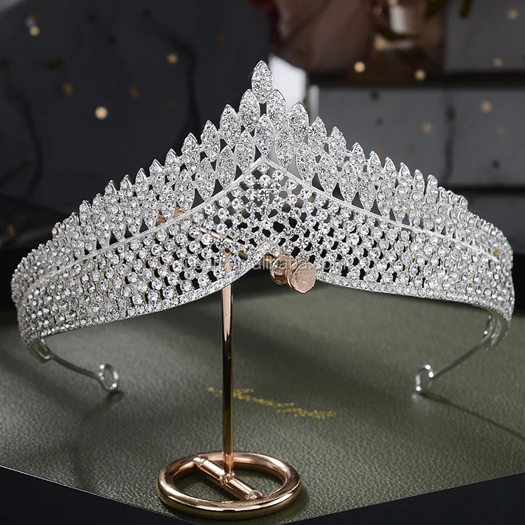 crown 36.jpg
