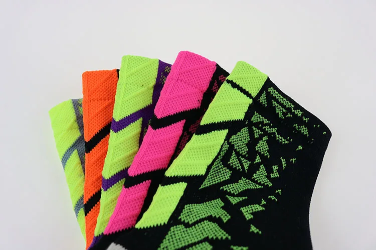 Custom made high quality Towel bottom Thickened sole grip sport socks