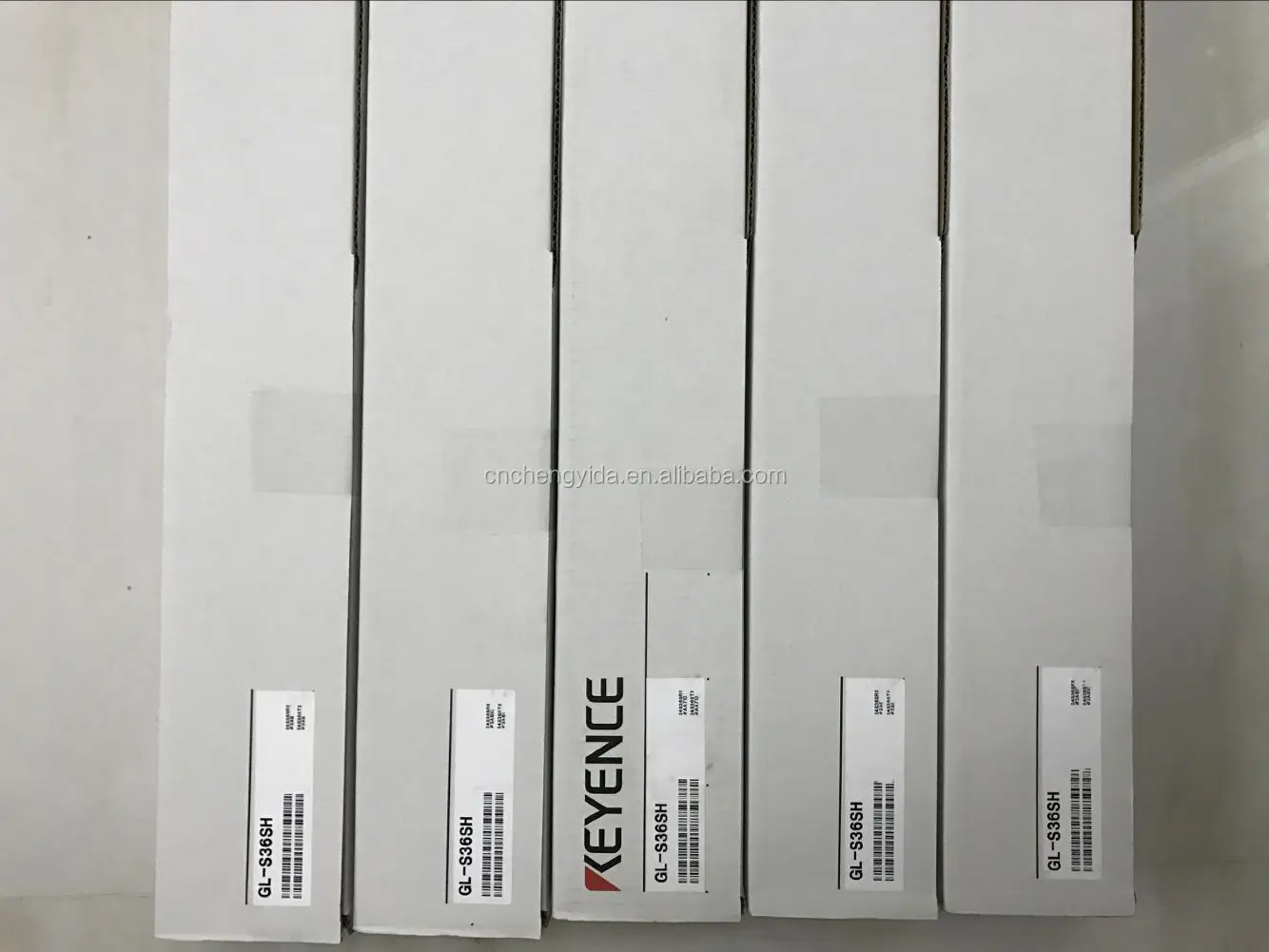 KEYENCE Safety Light Curtain GL-S20FH - 8 Beam Axes