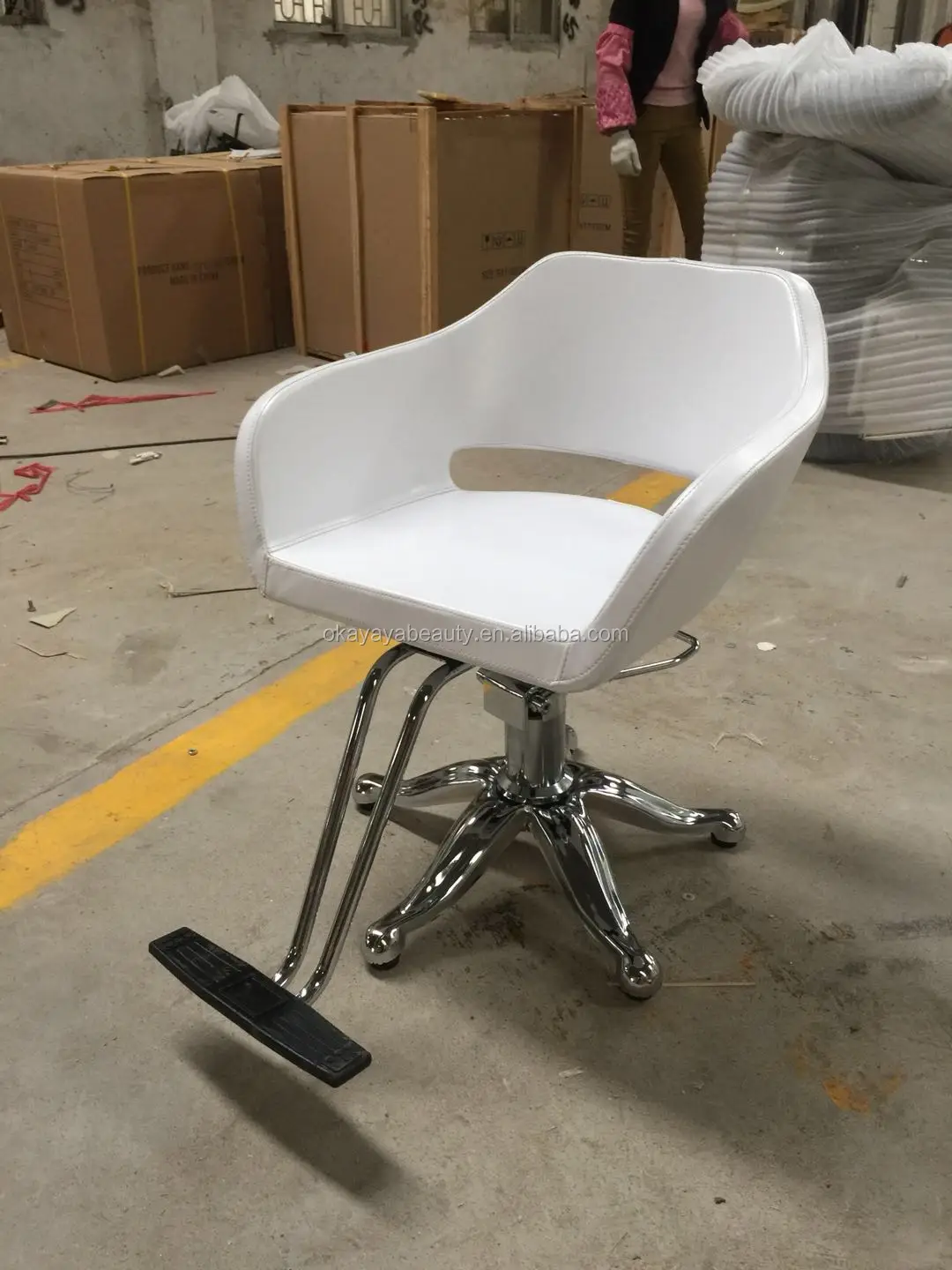 Folding Salon Make Up Chair/ Salon Styling Chair Portable Barber Chair