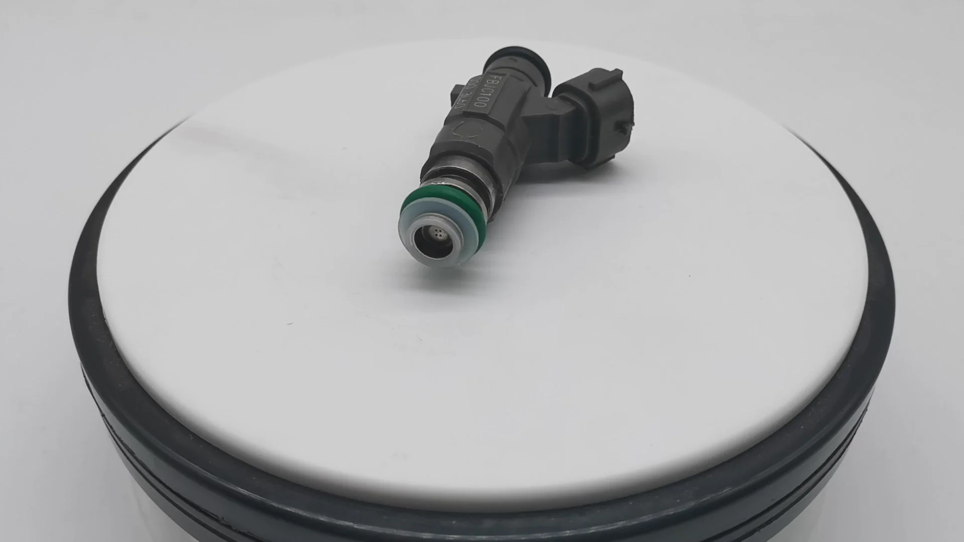 汽车零部件纳瓦拉的 sentra g 轿车 oem 16600-5l700 燃料喷射器喷嘴