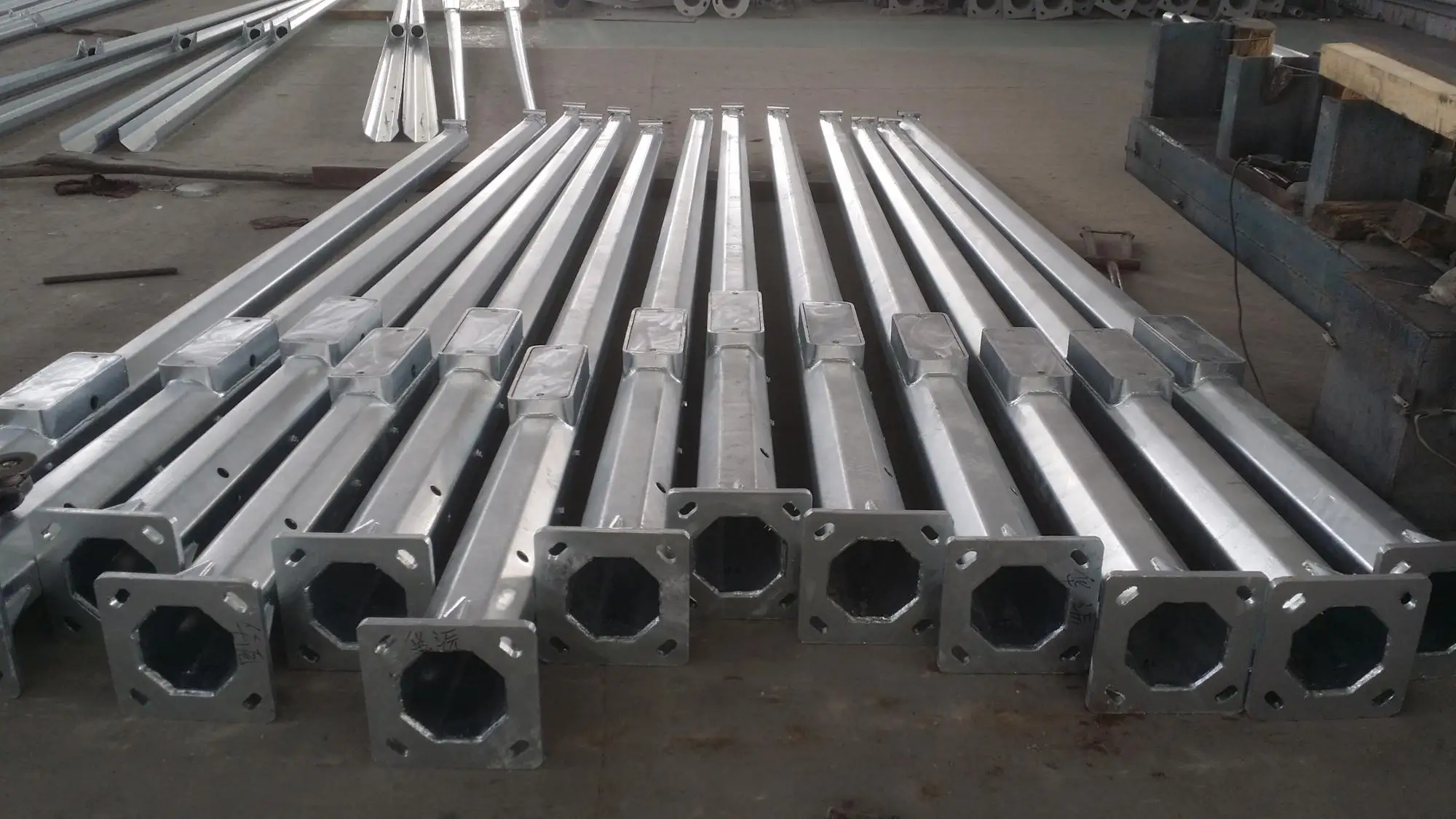 Tiltable Poles,Tilt Down Hinged Pole,Monopole,Cctv Camera Pole Buy