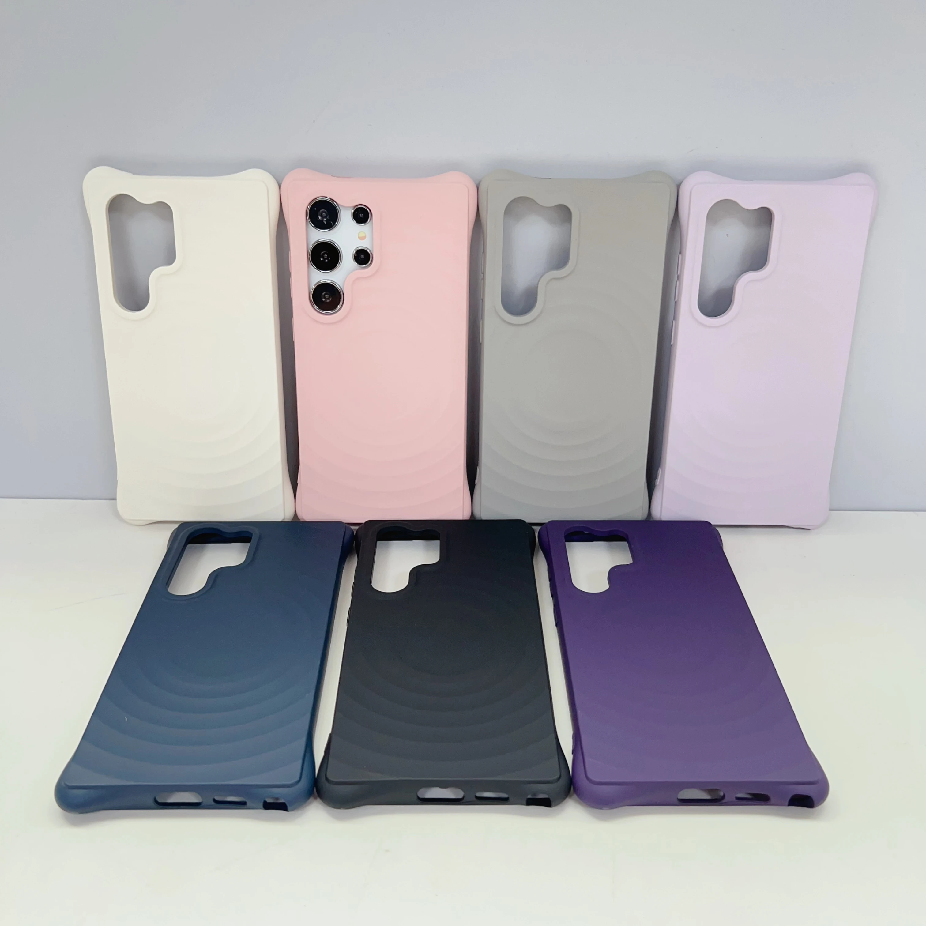 Fabric Phone Case Guide: How to Choose the Right One